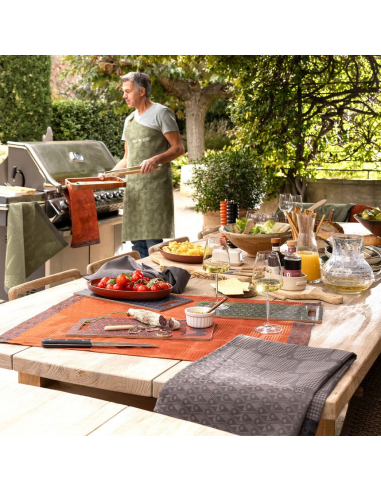 ESSUIE JACQUARD BRAISE CHARBON GREY